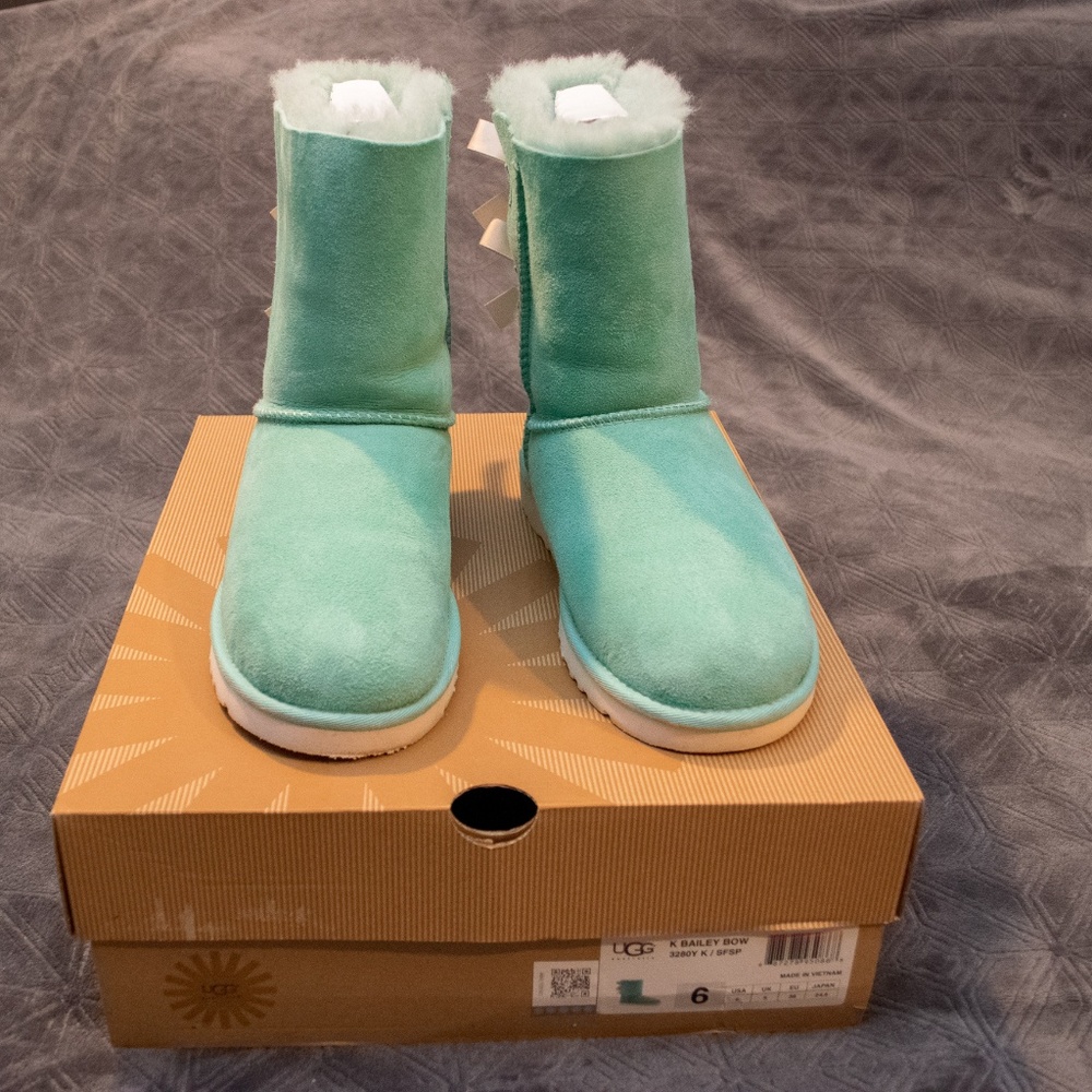 Bailey Bow Ugg Boots - Surf Spray